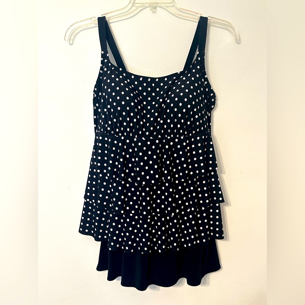 St. John’s bay black and white polka dot one piece swimsuit. Women’s size 20W
